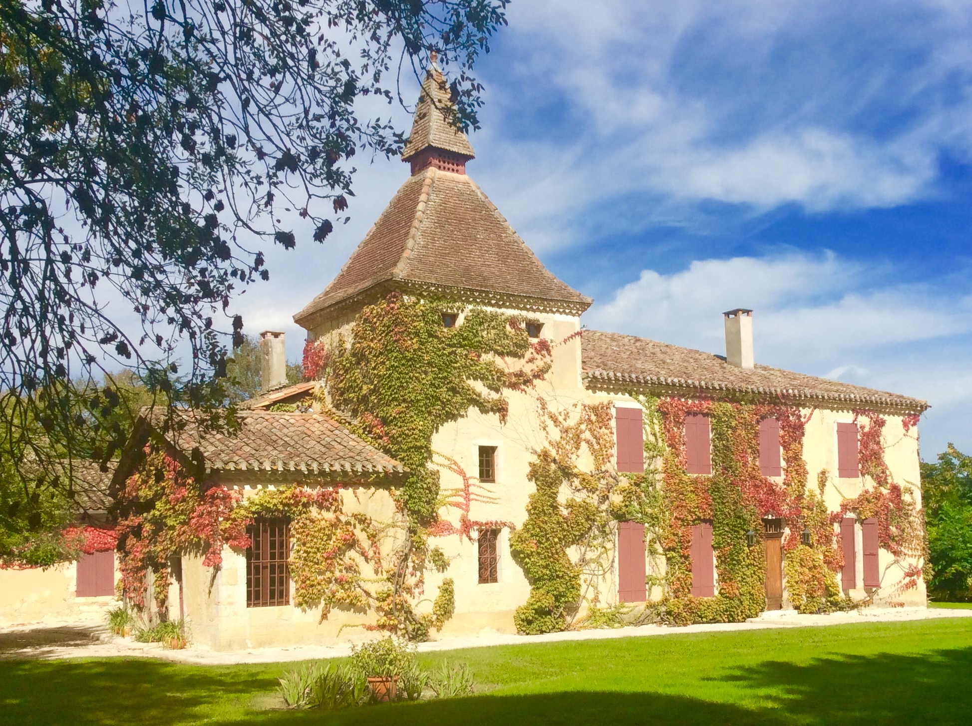Façade de la grande maison